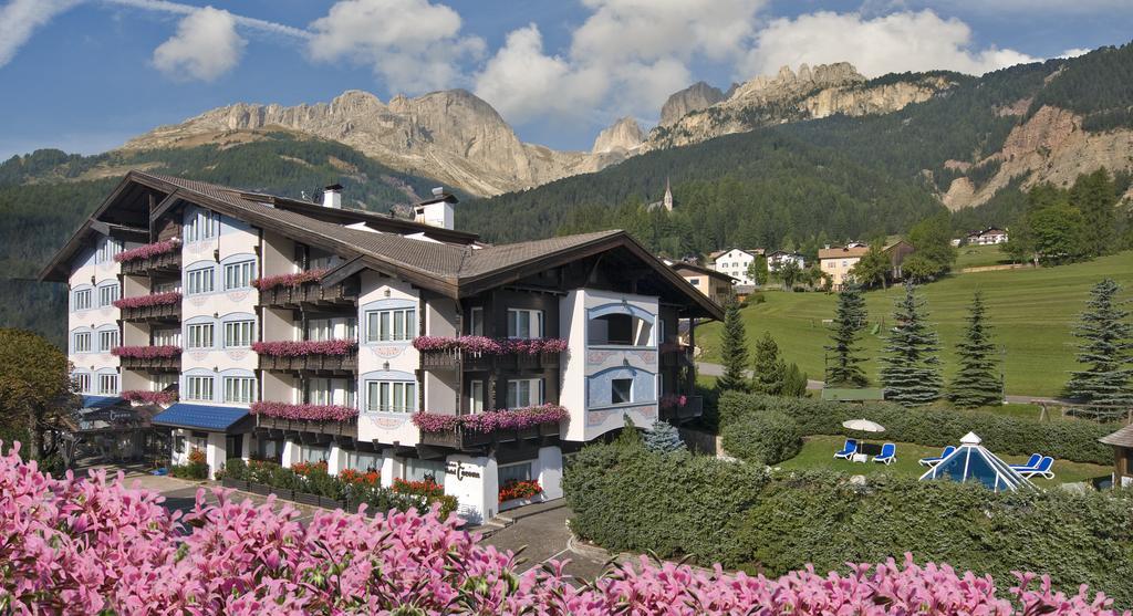 Alpen Hotel Corona 비고디파사 외부 사진